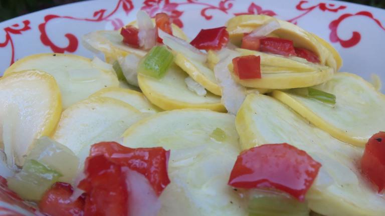 Squash, Pepper and Onion Salad Created by AZPARZYCH