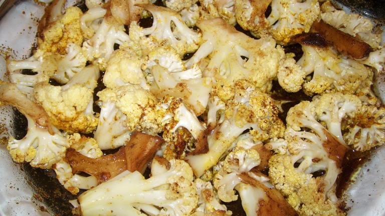 Balsamic & Parmesan Roasted Cauliflower Created by Elly in Canada