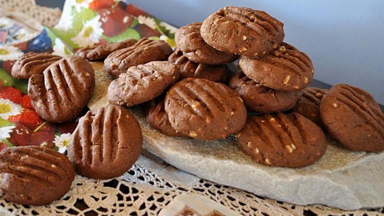 Chocolate and Almond Cookies Created by Zurie