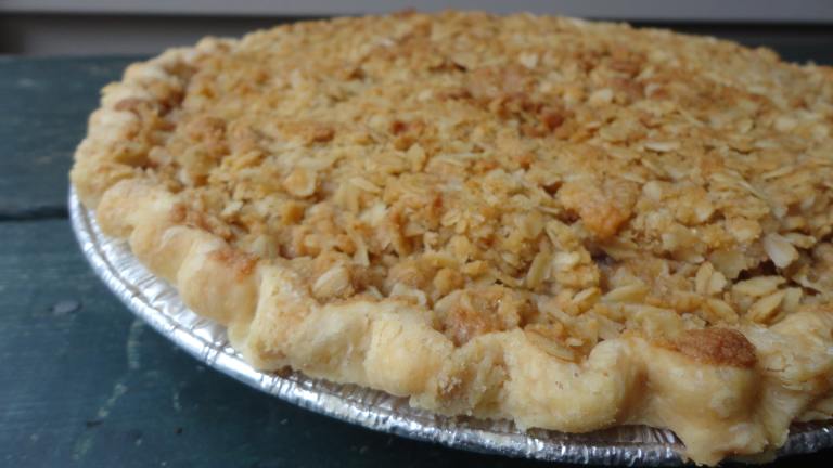 Crumble Topped Apple Pie Created by buttercreambarbie