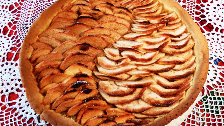 Apple And/Or Quince Tarte Created by Artandkitchen