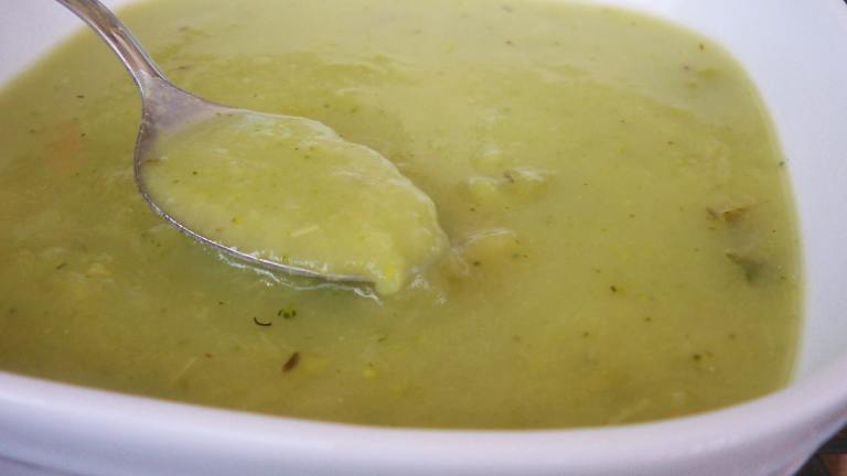Broccoli Soup for Dieters Created by Parsley