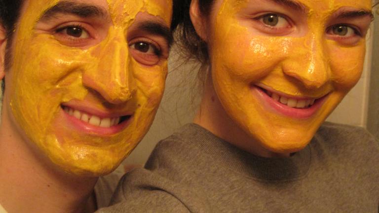 Easy Miracle Face Mask! Created by Sephardi Kitchen