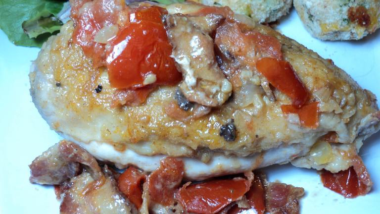 Chicken With Tomato Sauce and Bacon (Pollo Alla Campagna) Created by Nif_H