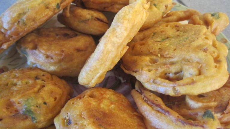 Onion Fritters (Bhajas) created by magpie diner