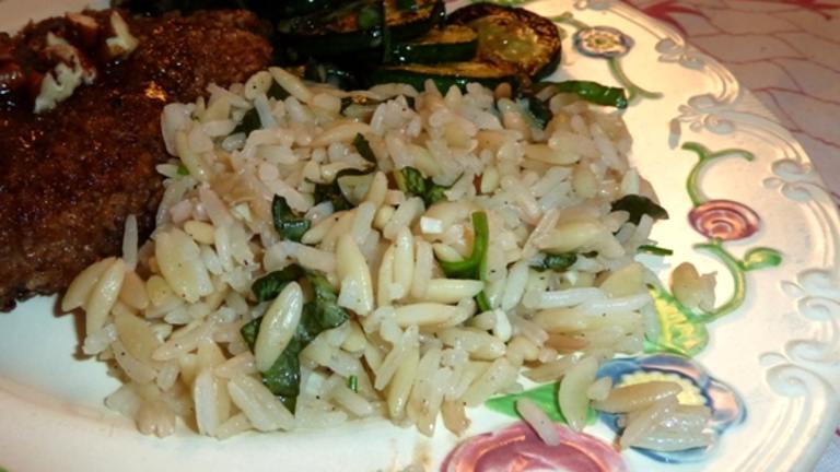 Garlic, Herb, Orzo and Rice Pliaf Created by momaphet