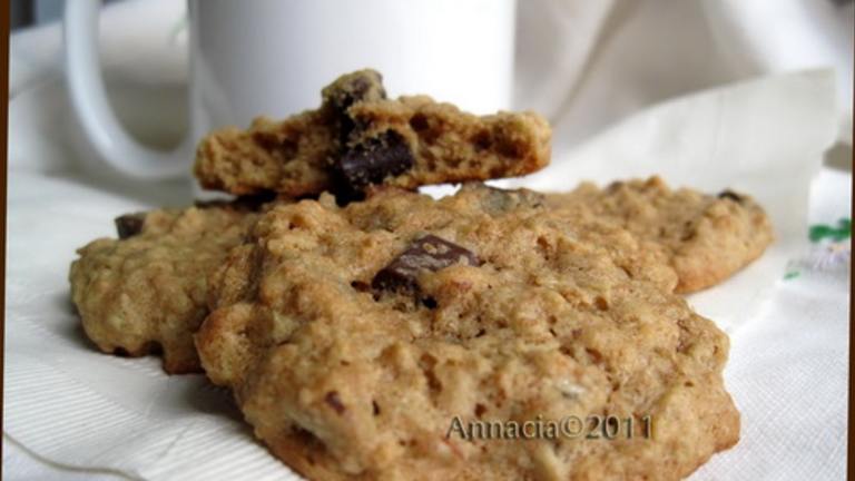 Diabetic Oatmeal Cookies With Chocolate Chunks and Candied Ginge Created by Annacia