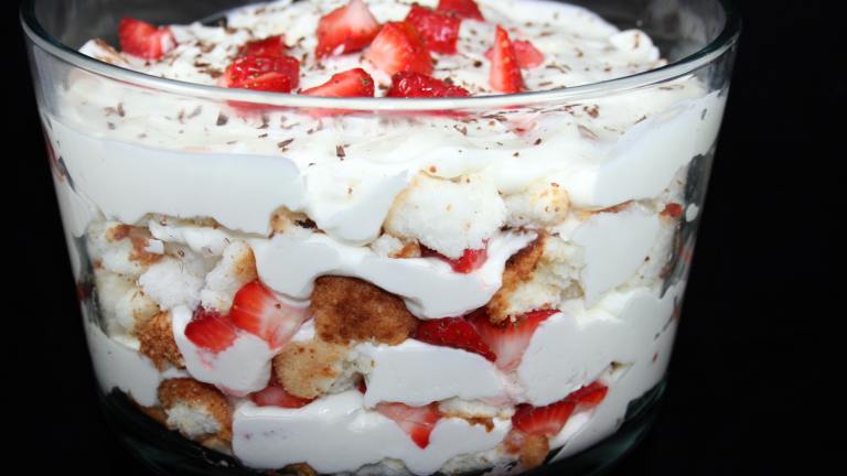 Berry Trifle Created by Tinkerbell