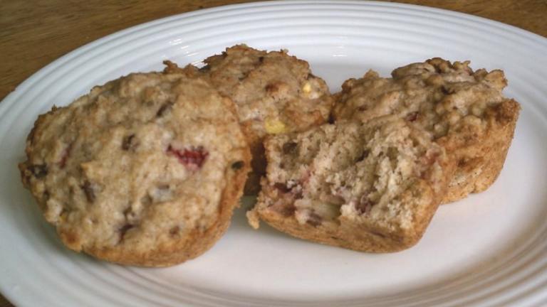Healthy Strawberry Peach Muffins created by thesinglebite
