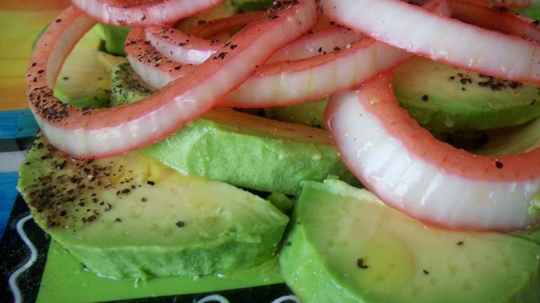 Avocado Salad (Ensalada De Aguacate) created by Parsley