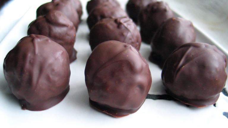 Cranberry Apricot Truffles Created by flower7