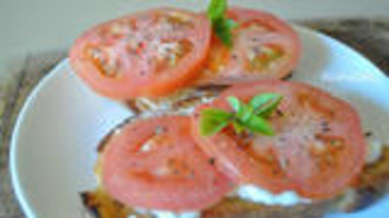 Grilled Tomato, Basil, and Goat Cheese Sandwiches created by ImPat