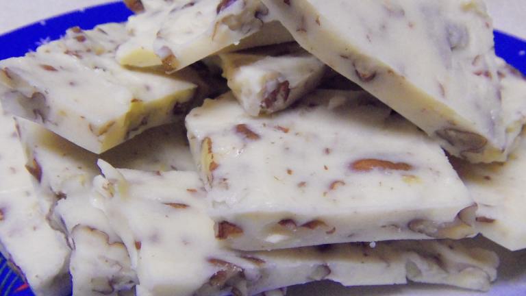 White Chocolate Pecan Sheets Created by alligirl