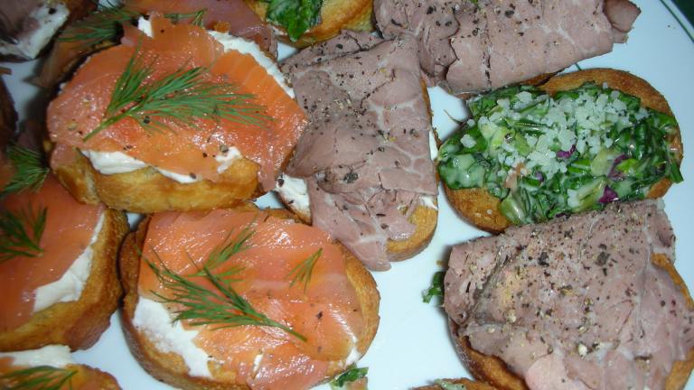 Basic Crostini With Variations created by JackieOhNo