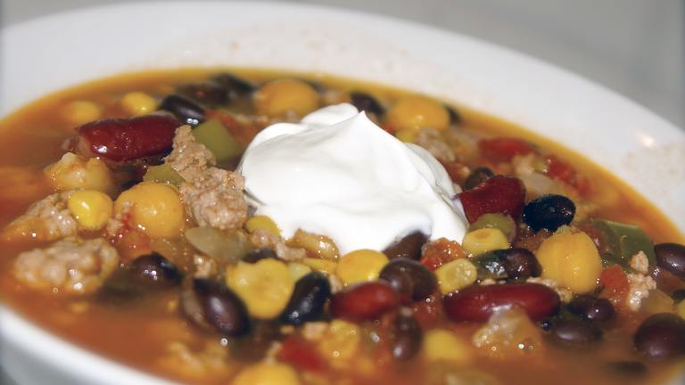 Three Amigos Chili created by bentnbroken