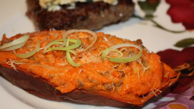 Twice-Baked Sweet Potatoes With Leeks and Sausage created by IngridH