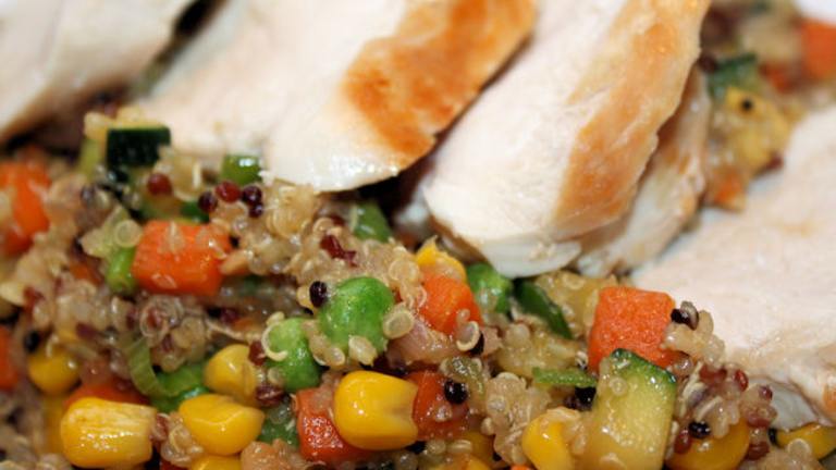 Quinoa With Veggies and Grilled Chicken Breast Created by Jubes