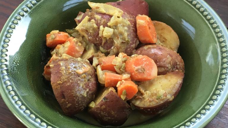 Potatoes and Carrots in Coconut Curry Created by karen