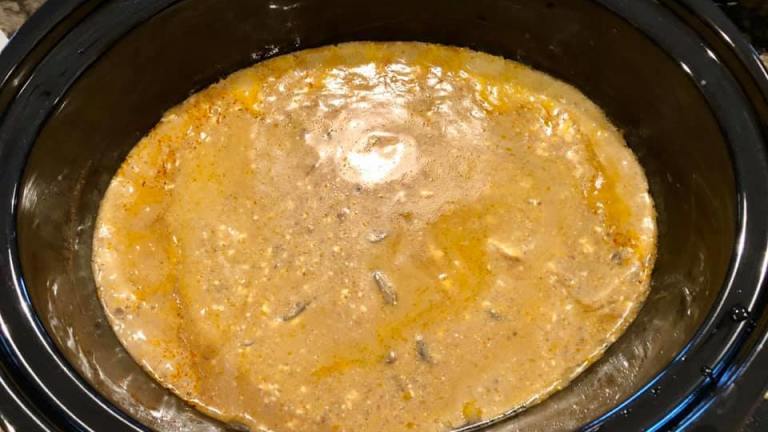 The Easiest Crockpot Beef Stroganoff Recipe created by MissBonnie54