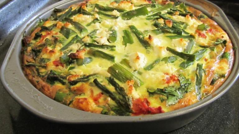 Spring Hash Brown Quiche With Asparagus and Goat Cheese Created by balobet