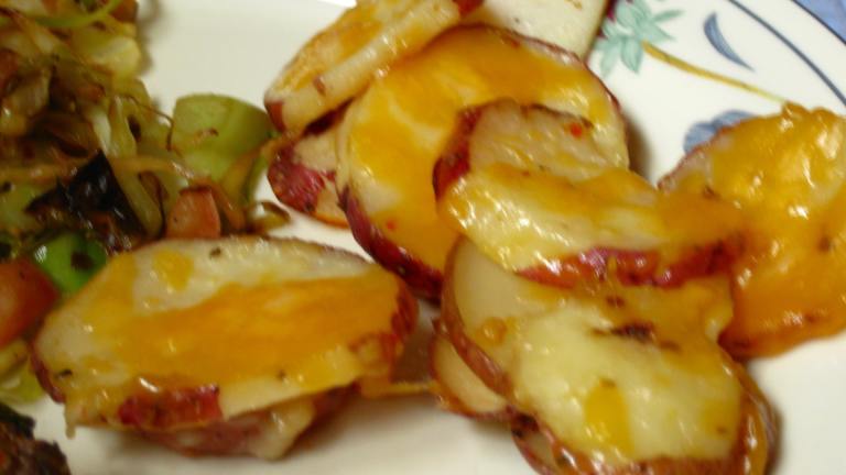 Cheesy Red Bliss Garlic Potatoes created by WiGal