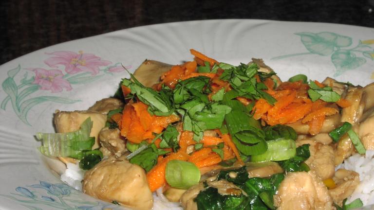 Refreshing Ginger Chicken With Spinach & Mushrooms Recipe - Food.com