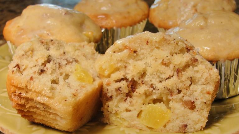 Pineapple Pecan Muffins created by diner524