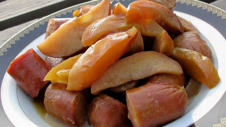 Smoked Sausage and Apples created by lazyme