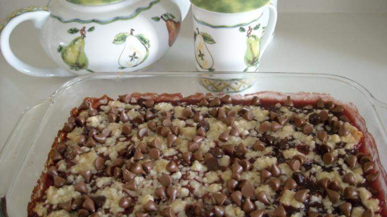 Chocolate Chip Raspberry Bars (TOH) Created by mums the word