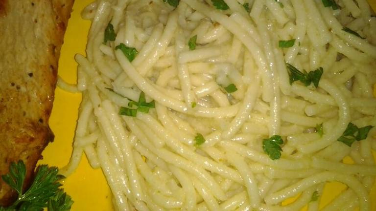 Spaghetti With Garlic & Olive Oil Created by rosie316