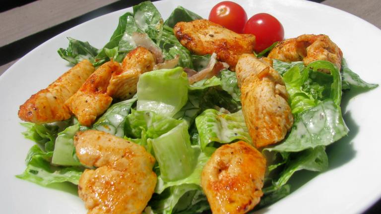 Easy Cajun Chicken Caesar Salad created by lazyme