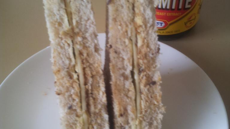Vegemite Sandwich Tradional (Veggie Sanger) created by ImPat