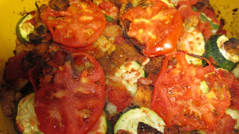 Tomato-Zucchini Scallop Created by DailyInspiration