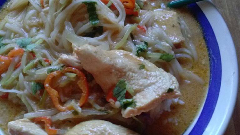 Red Coconut Curry Noodles Created by Charmie777