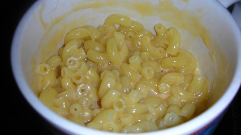 Microwave Macaroni and Cheese for One Created by JackieOhNo