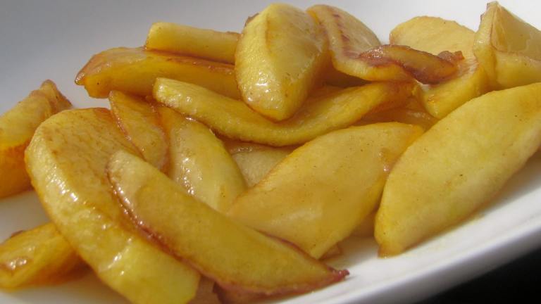 Simply Fried Apples Created by lazyme