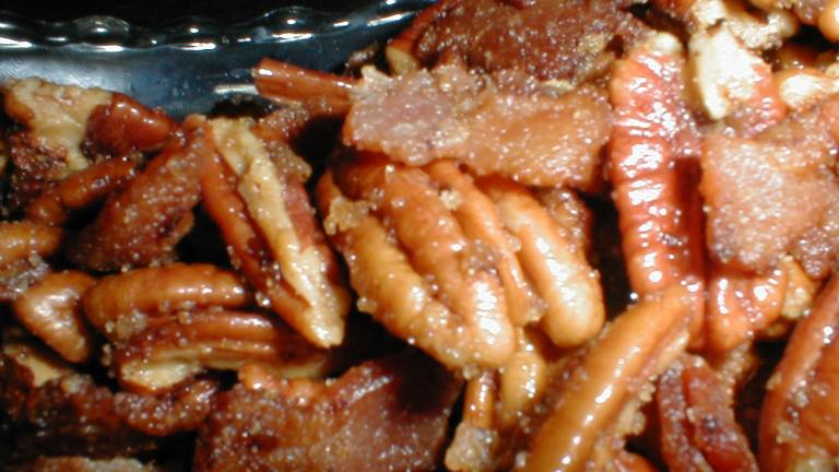 Ellie's Roasted Bacon Pecans Created by GeeWhiz