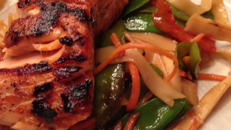 Ginger-Soy Salmon & Asian Noodles Recipe - Food.com
