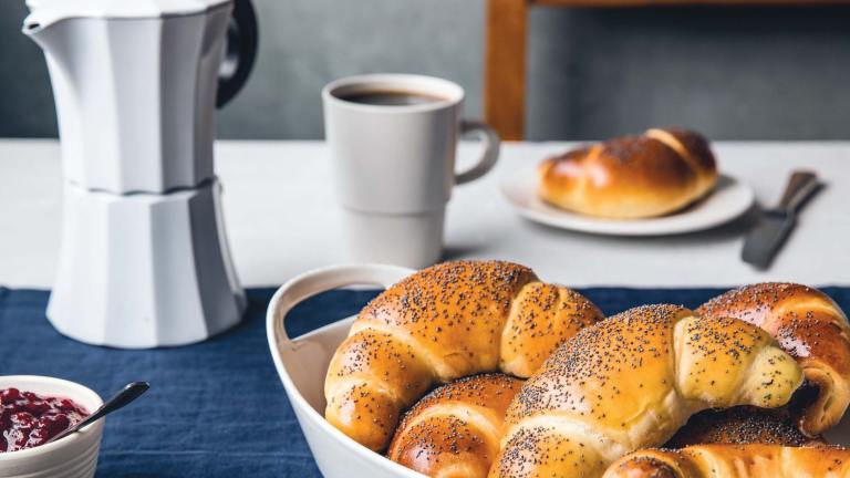 Mohnhörnchen from Classic German Baking created by Food.com