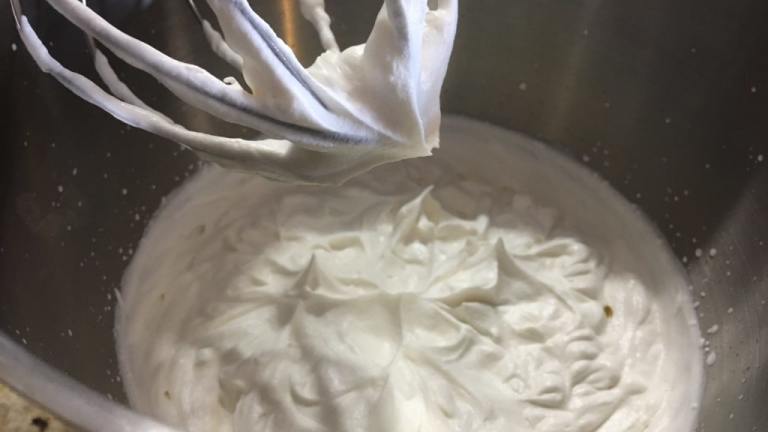PERFECT WHIPPED CREAM EVERY TIME – Tips & Tricks created by CLUBFOODY