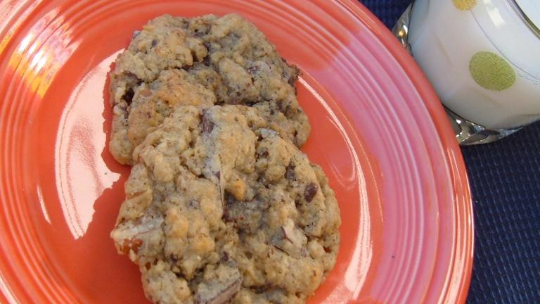Mean Chef's Oatmeal Pecan Chocolate Chunk Cookies created by newspapergal