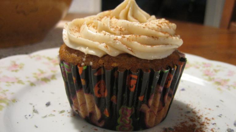 Autumn Apple Cupcakes with Cream Cheese Frosting Created by sadielady