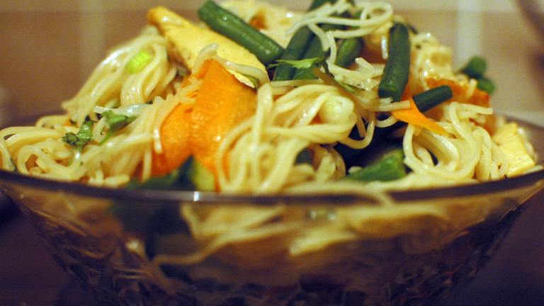 Vietnamese Noodle Salad Created by Sharynos