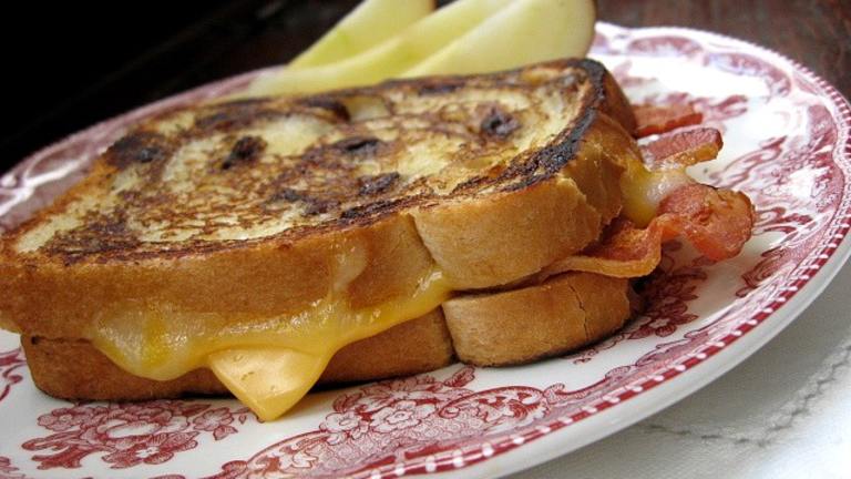 Grilled Cheddar and Bacon on Raisin Bread created by Ms B.