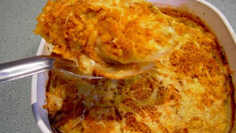 Potato Gratin with Mustard and Cheddar Cheese created by JustJanS