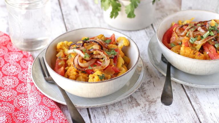 Cauliflower and Tomato Curry Created by DeliciousAsItLooks