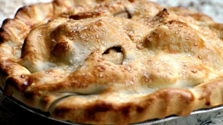 Flaky Deep-Dish Apple Pie created by Andi Longmeadow Farm
