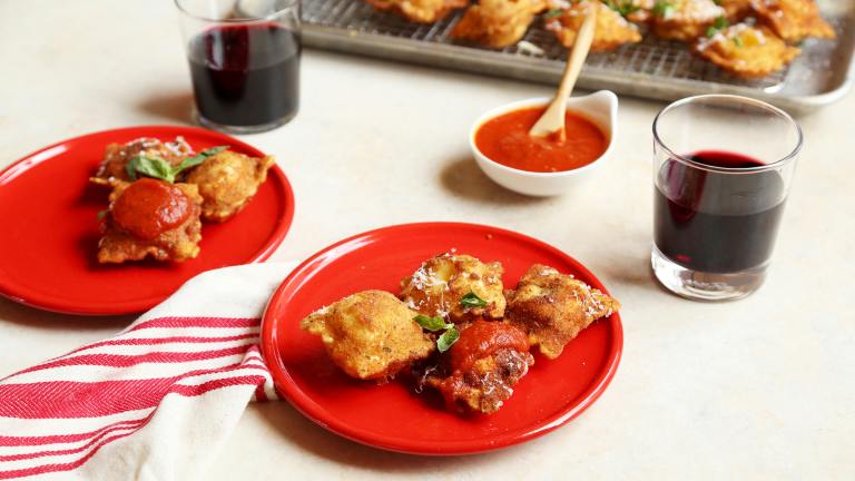 Olive Garden Toasted Ravioli Created by Food.com