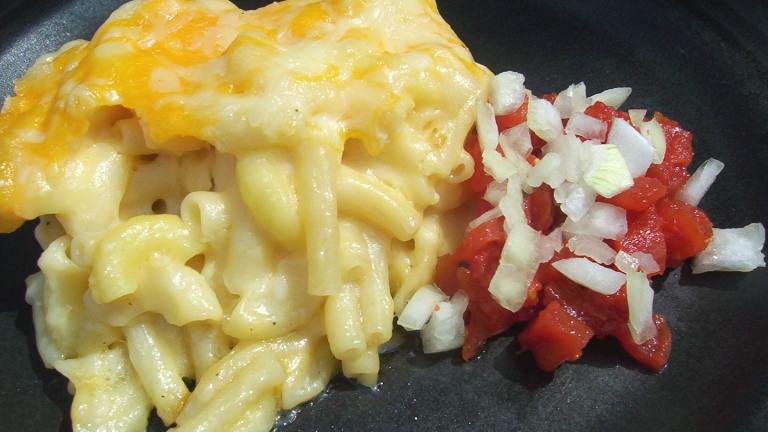 Uncle Bill's Macaroni With 3 Cheese created by  Pamela 