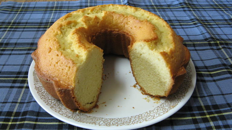 Lemon Lover's Pound Cake Created by Dee514